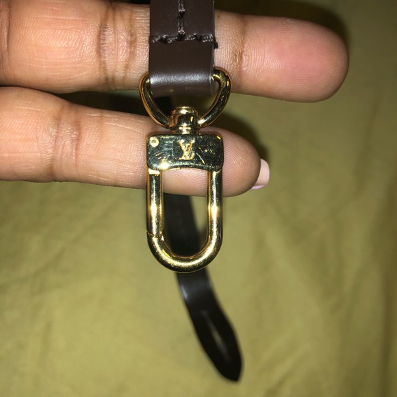 lv wristlet strap